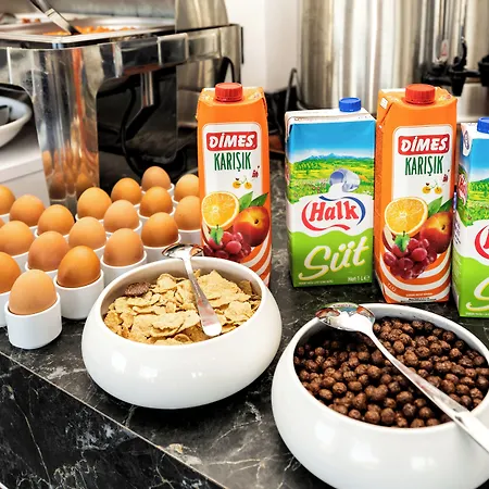 Apartahotel Perla Blanca 4*